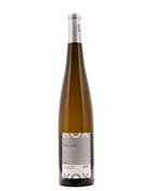 Domaine Kox Pinot Gris Privilége Stadtbredimus Wölfergruef 2016 Luxembourg White wine 75 cl 12,5% 12,5%.